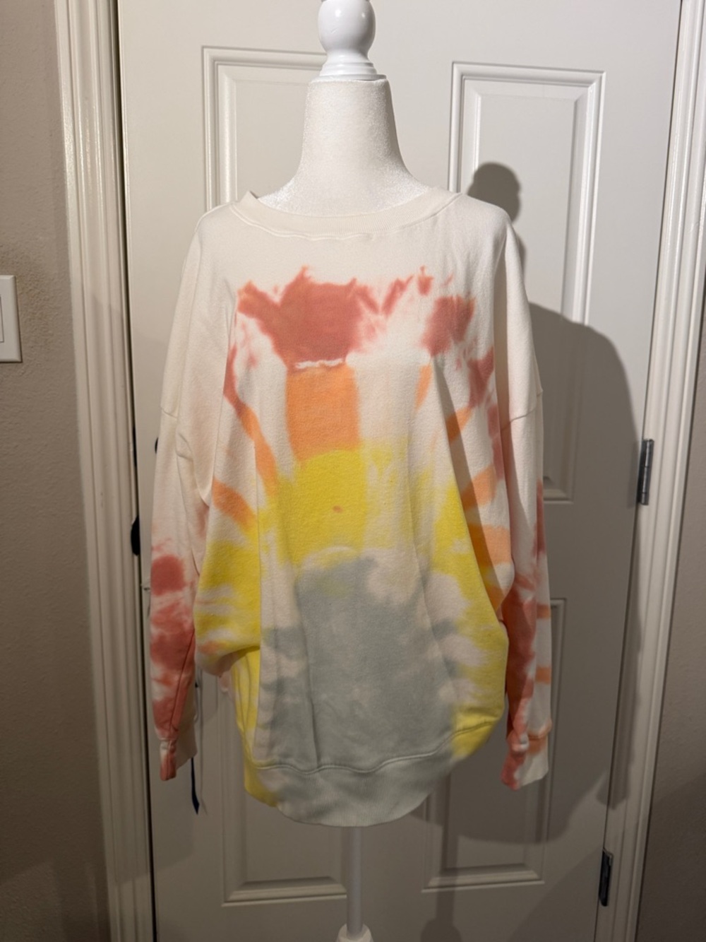 WILDFOX Tie-Dye Oversized Soft Sweatshirt
